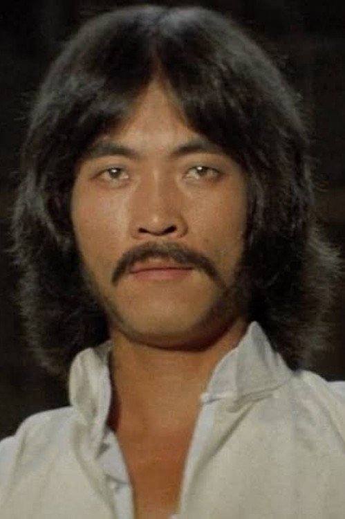 黄正利