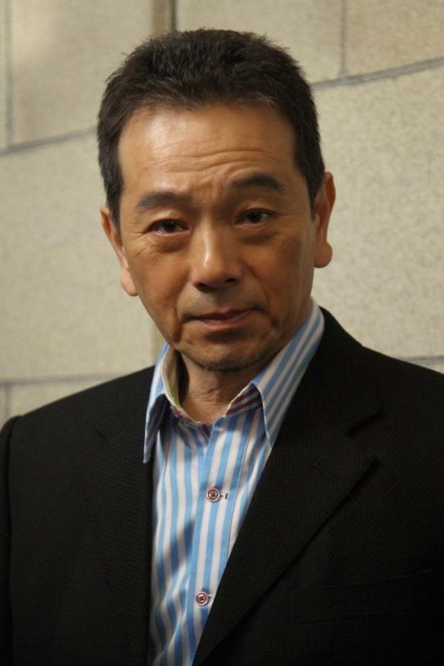 张晨光