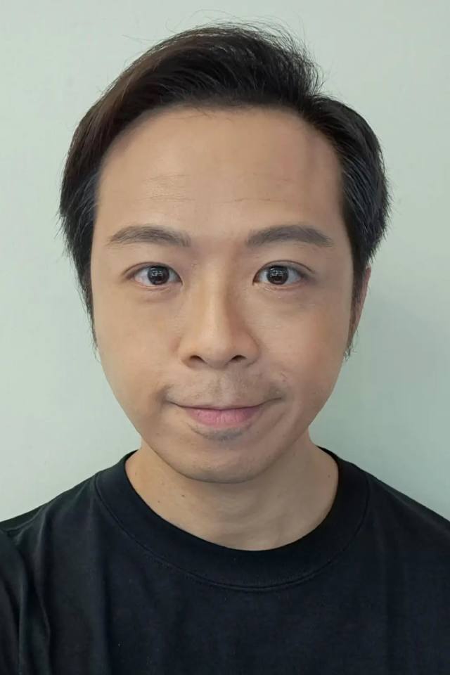 卢海鹰