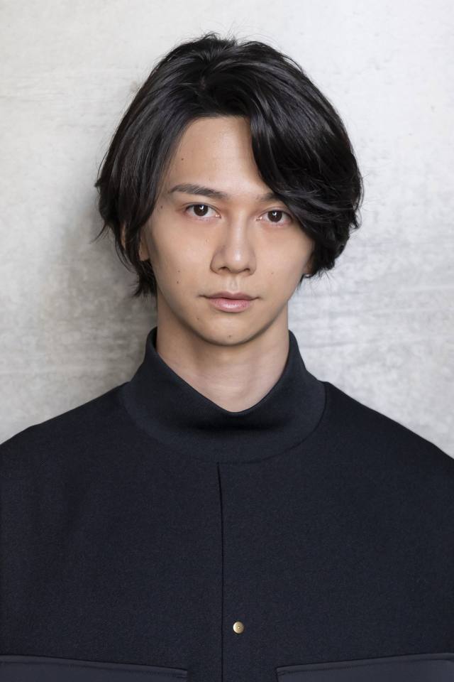 横井翔二郎