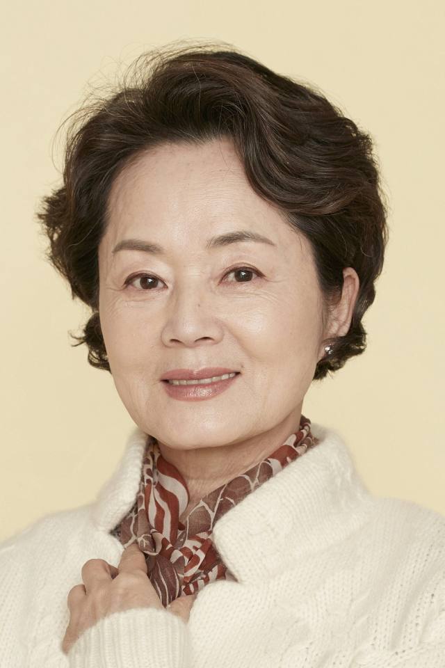 金英爱