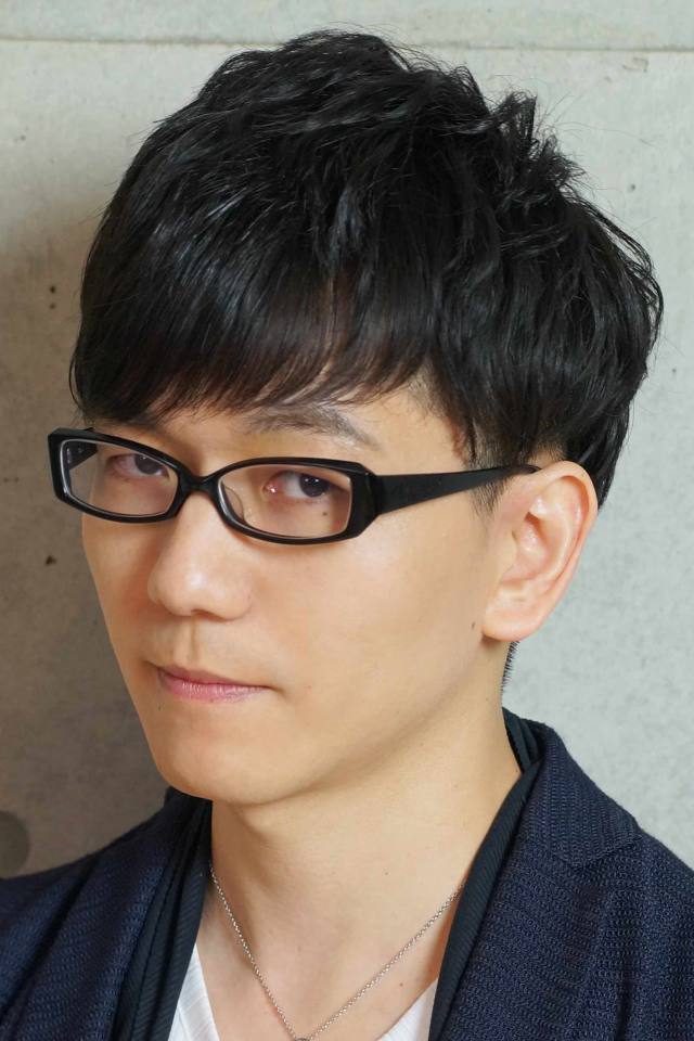 山中真寻