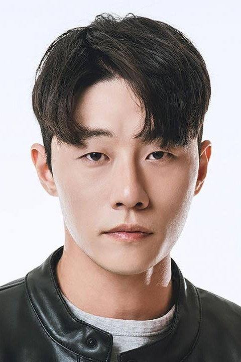 李信琦