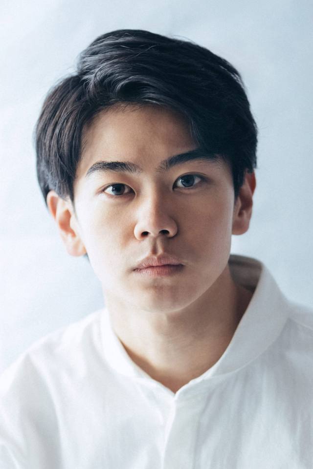 黑崎煌代